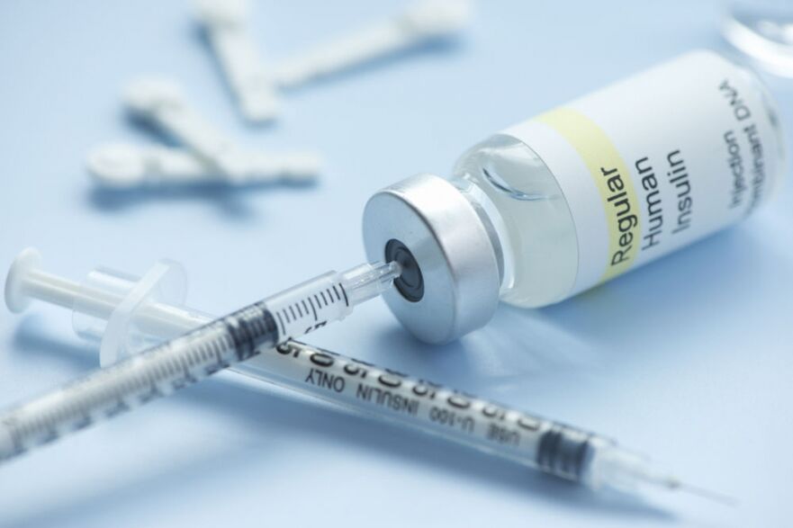 Un método común de administración de insulina é a través de inxeccións. 
