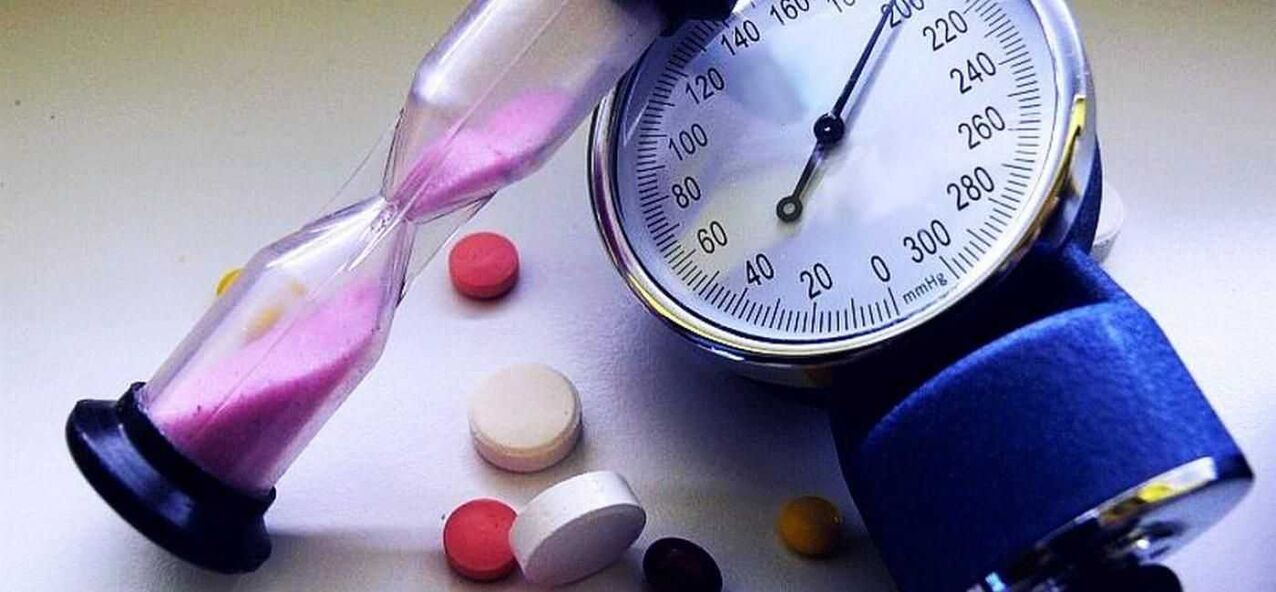 A presión arterial alta é unha patoloxía que trae consigo o desenvolvemento da diabetes